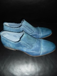 blue shoes