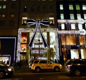 Christmas Tommy Hilfiger Shop in New York City - 5th Avenue Christmas Tommy Hilfiger Shop in New York City - 5th Avenue